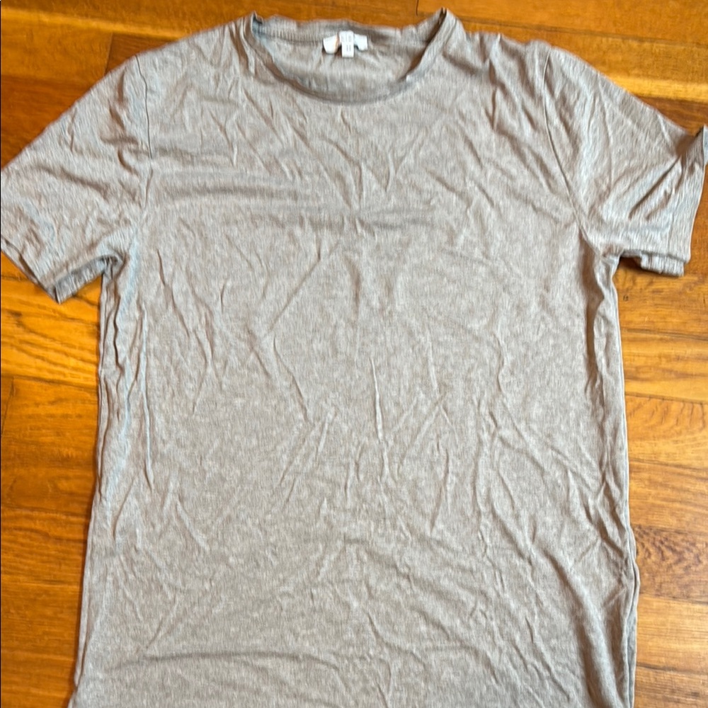 Gray Short Sleeve Tee with Classic Crew Neck
